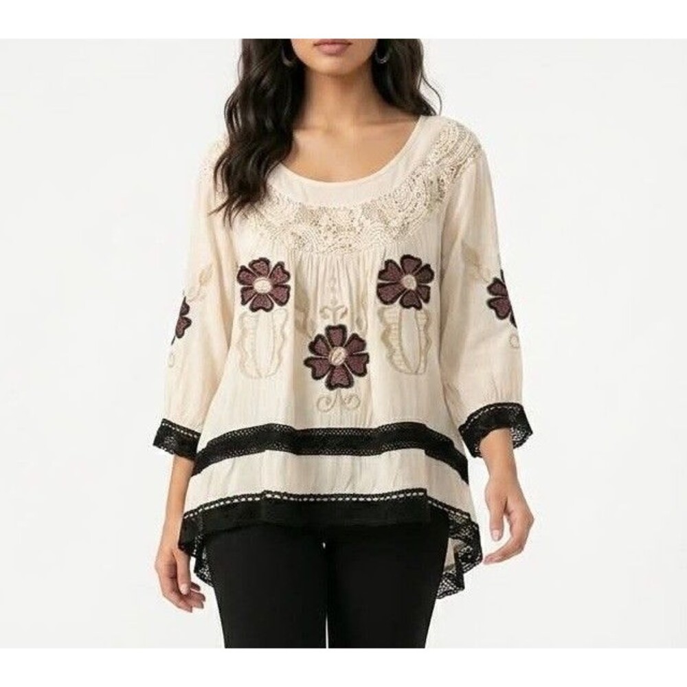 Hazel Anthropologie Floral embroidered Boho Top Size M Viscose Blouse